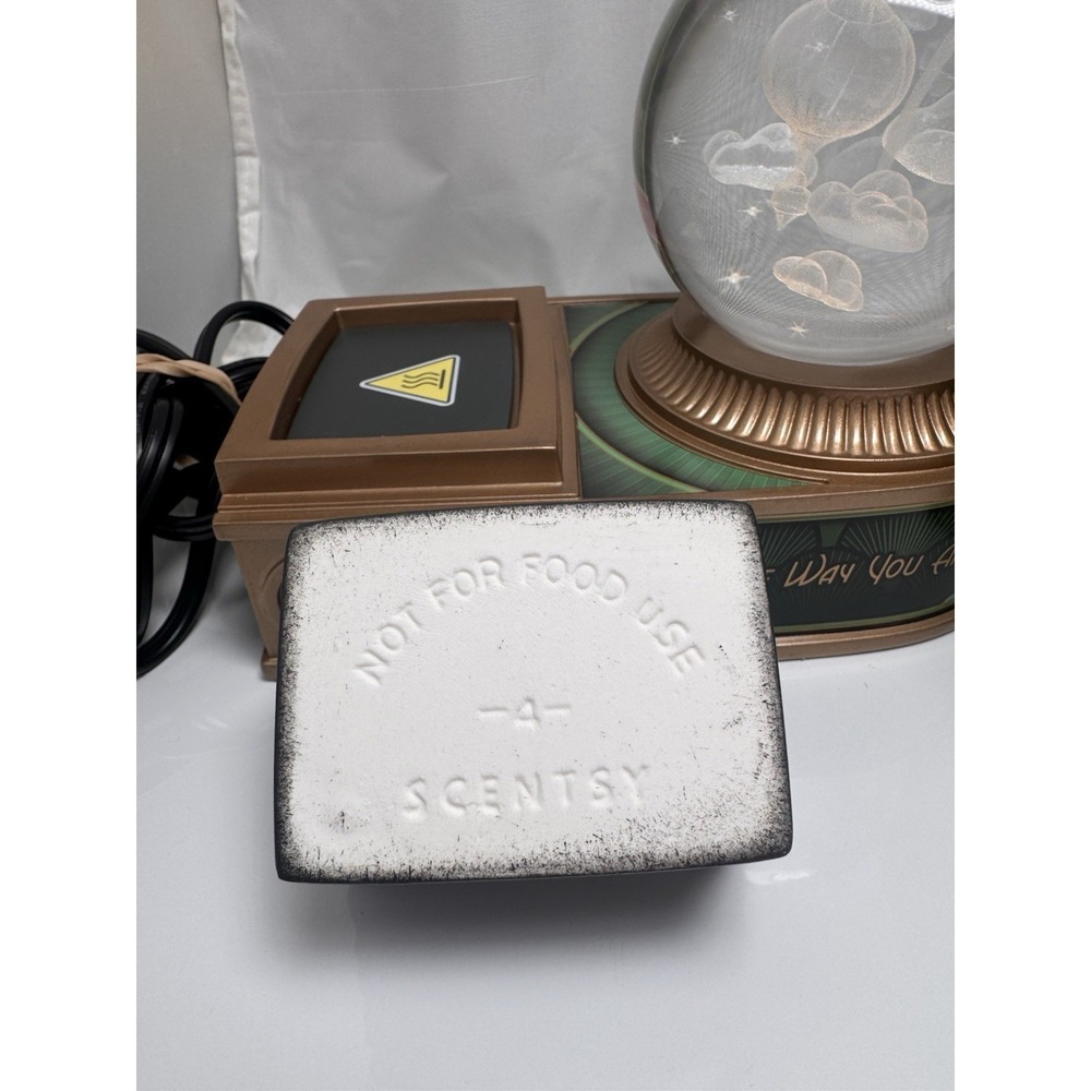 Wicked Scentsy Warmer – Brand New In Box Retired - Picture 6 of 14